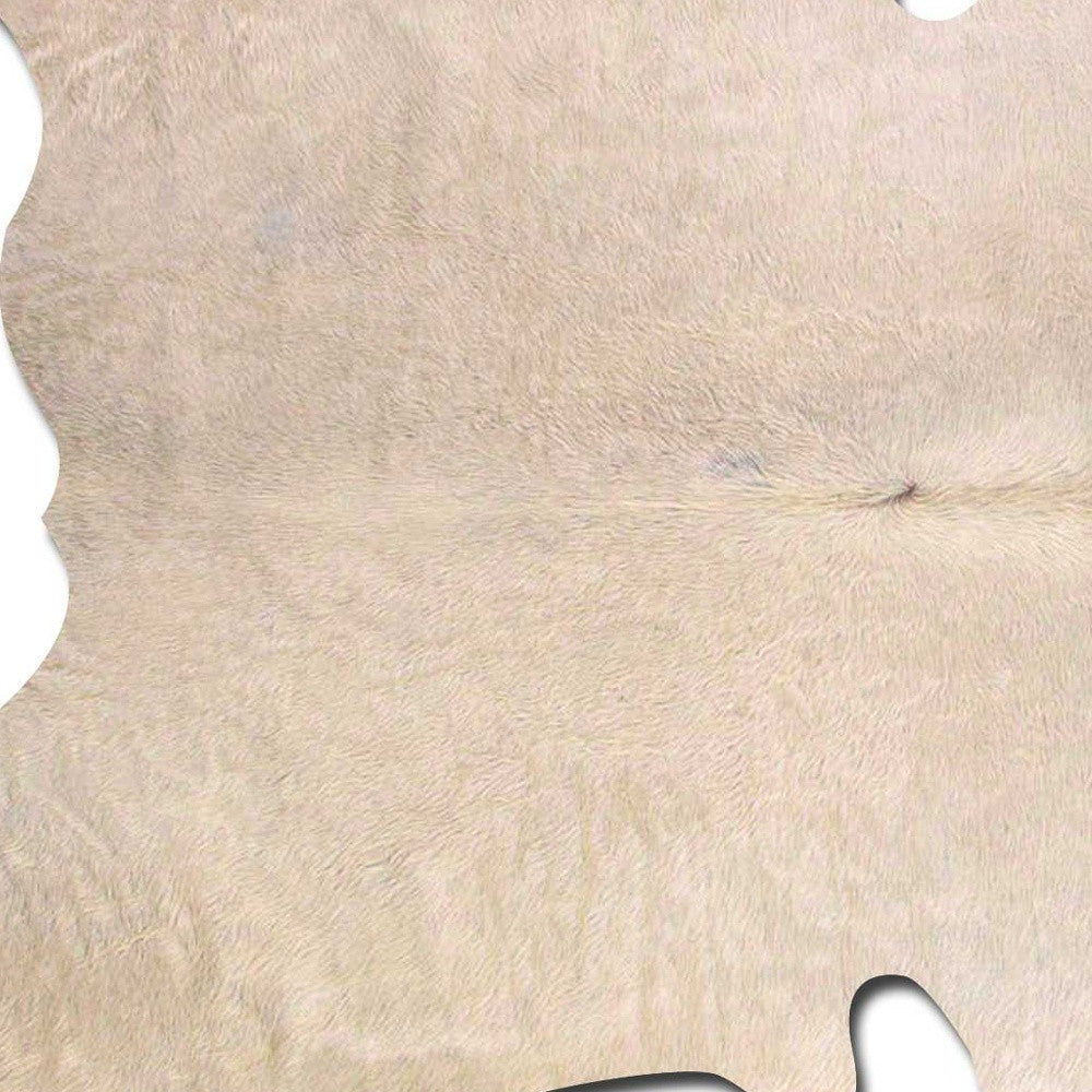 6' X 7' Off White Natural Cowhide Area Rug