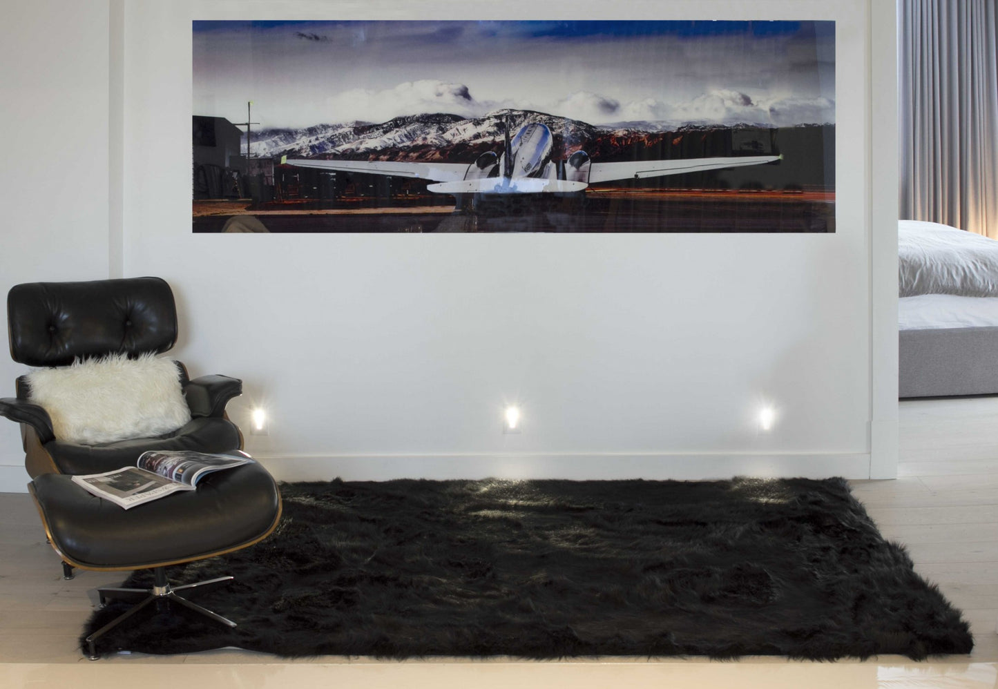 5' X 8' Black Shag Area Rug