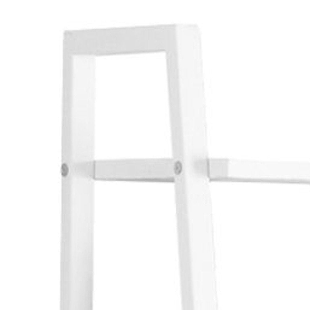 18" White Computer Desk