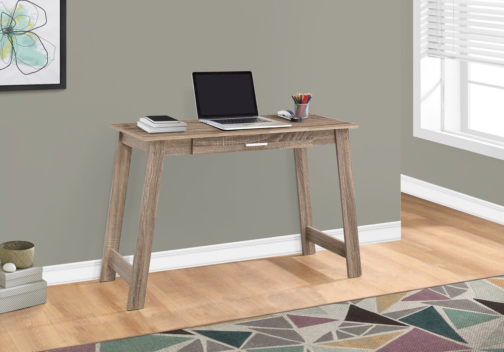 18" Brown Computer Desk