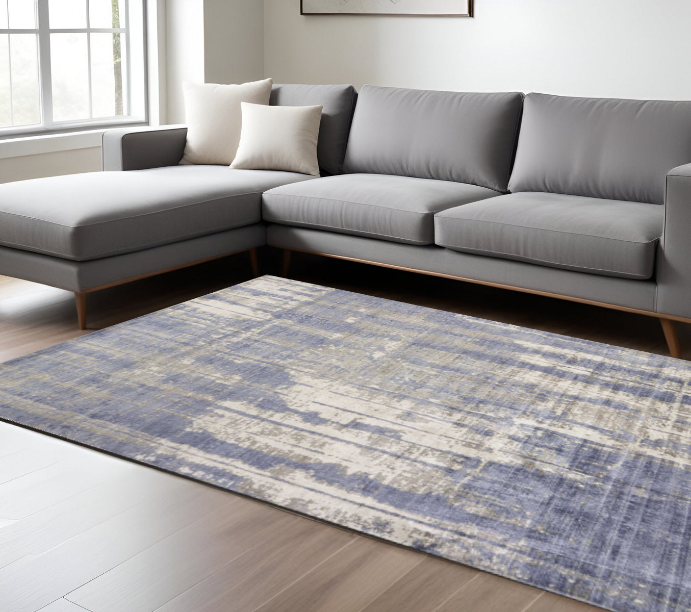 5' X 7' Gray And Ivory Abstract Hand Loomed Area Rug