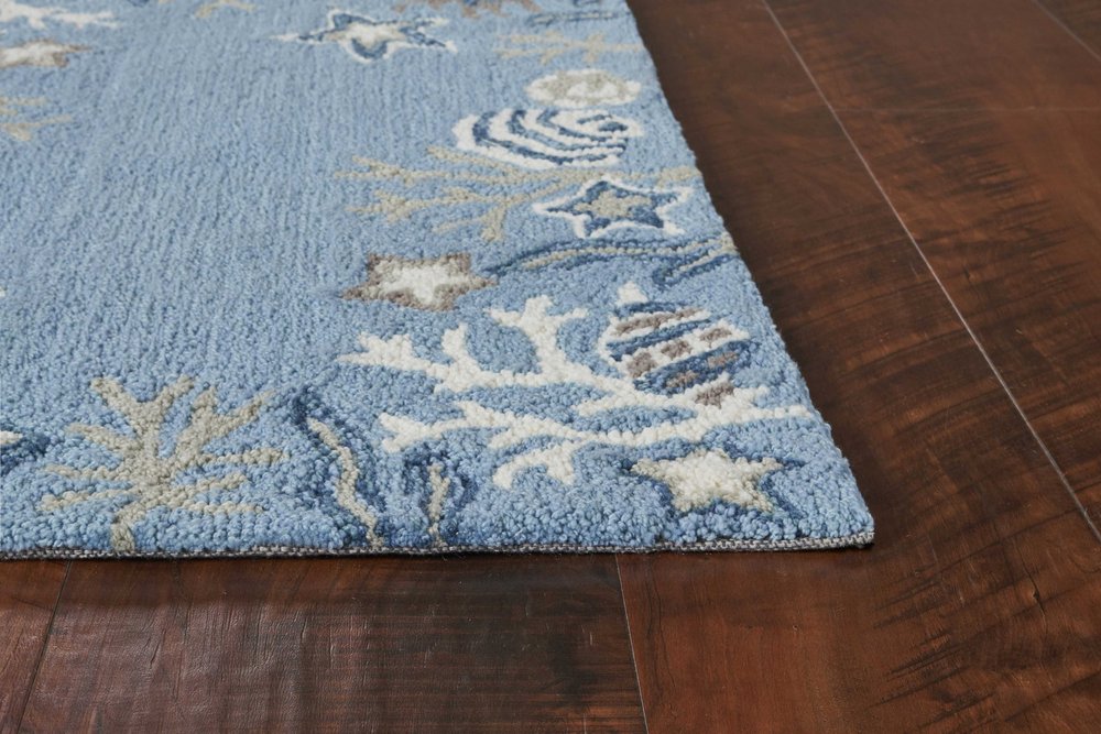 8' X 10' Blue Gray And White Fish and Coral Hand Tufted Area Rug