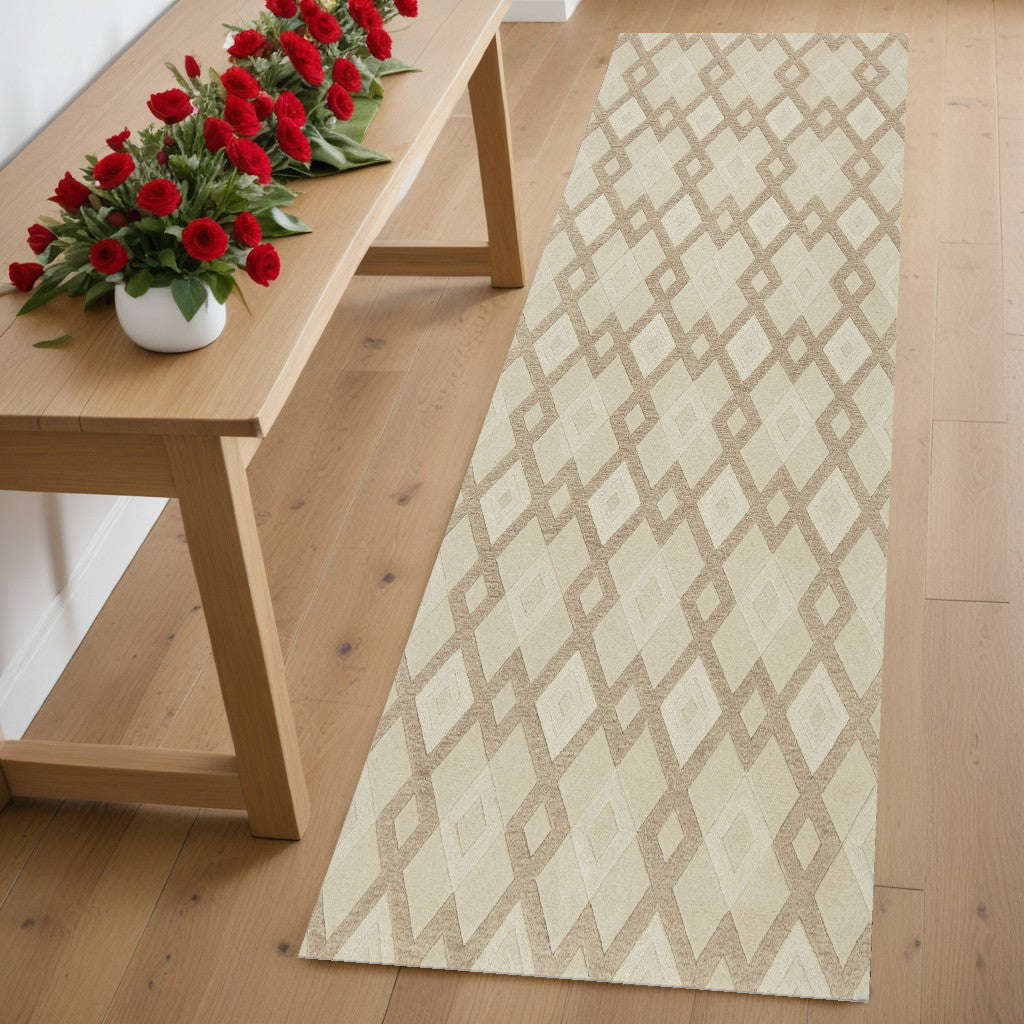 2' X 4' Ivory Diamond Wool Area Rug