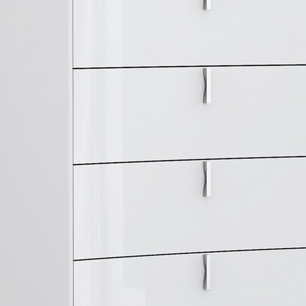 31 X 16" X 44" White Chest