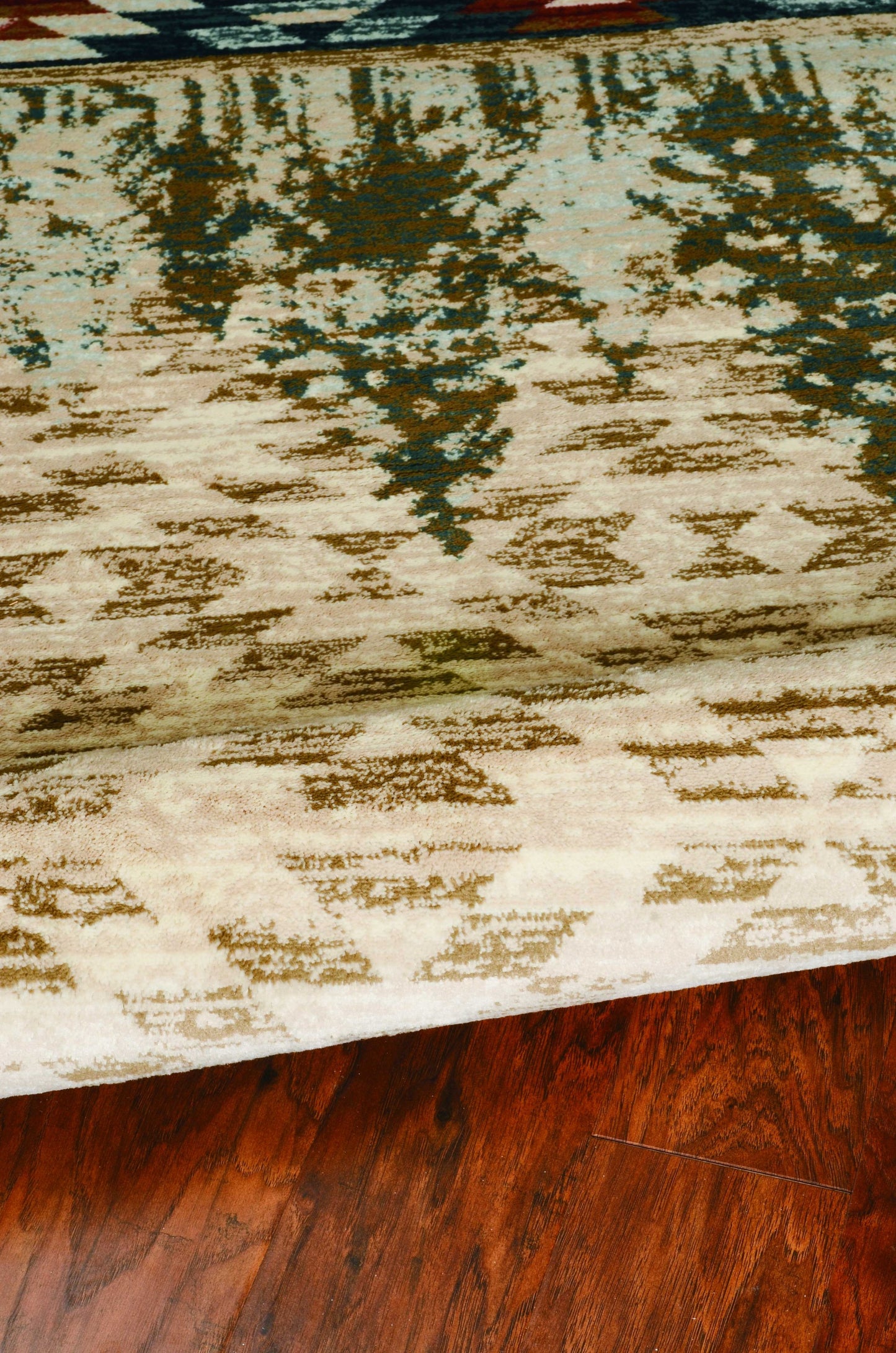5' X 8' Ivory Green And Red Abstract Area Rug