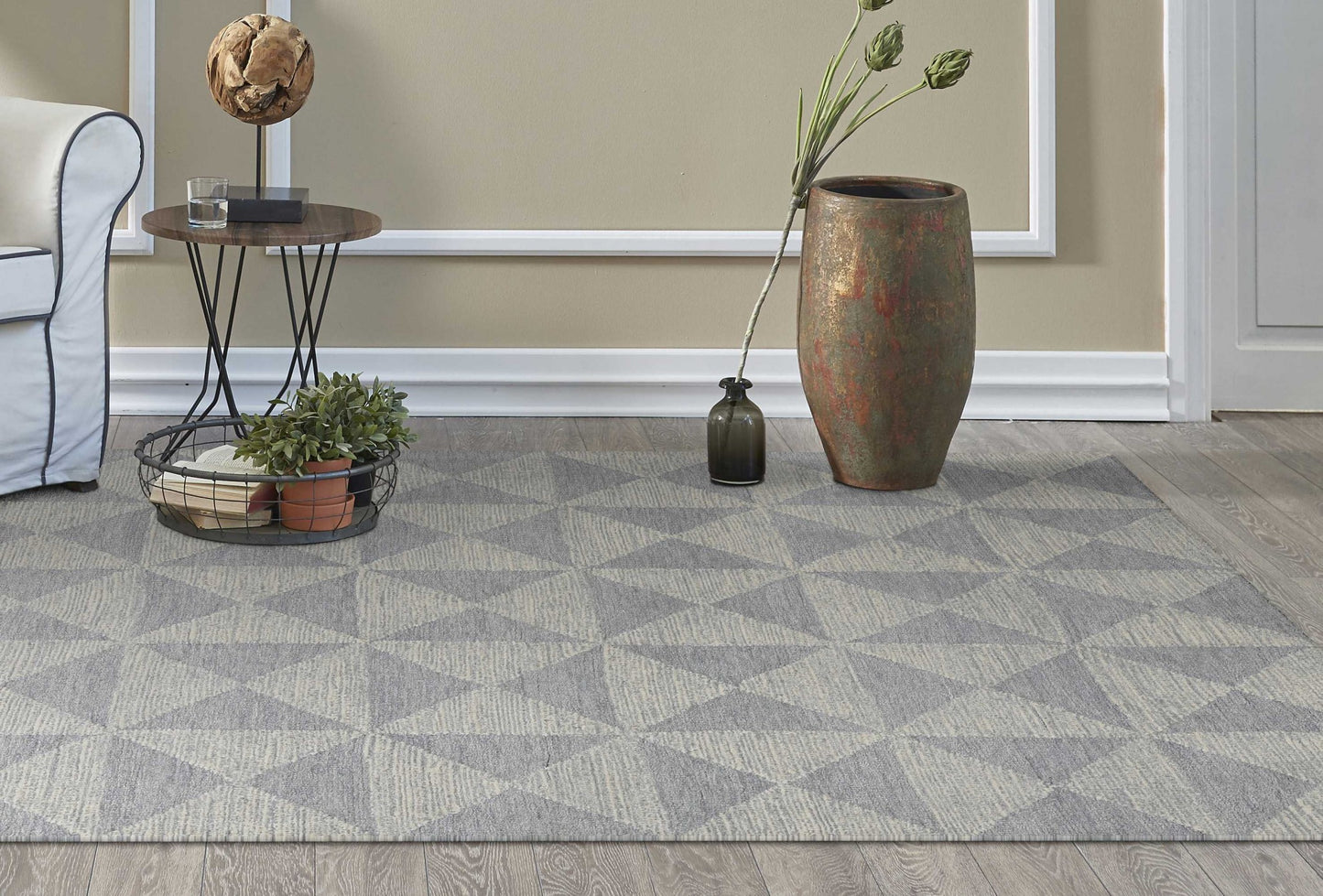 8' Gray And Light Gray Wool Geometric Hand Tufted Runner Rug