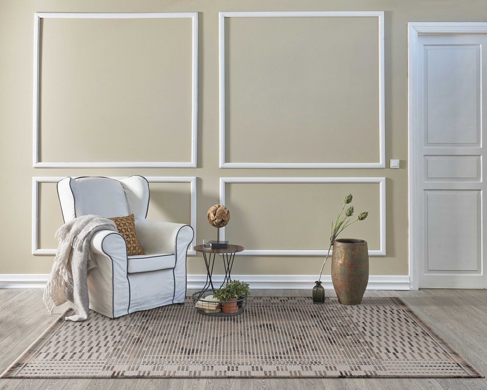 4' X 6' Beige And Brown Abstract Area Rug