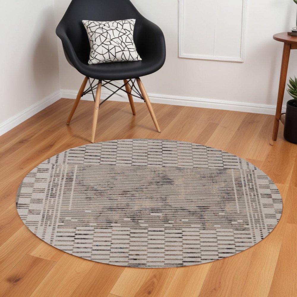 4' X 6' Beige And Brown Abstract Area Rug