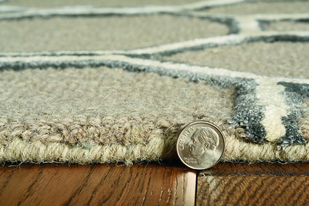 5' X 7' Gray and Ivory Wool Geometric Hand Tufted Area Rug