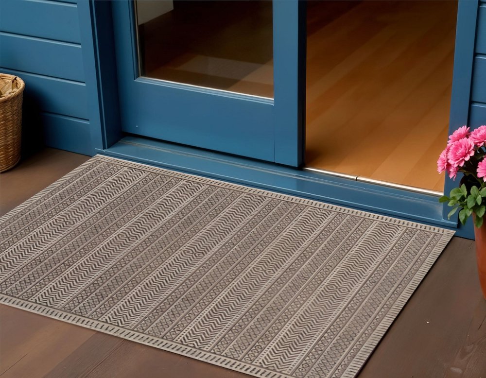 3' X 4' Brown Geometric Indoor Outdoor Area Rug