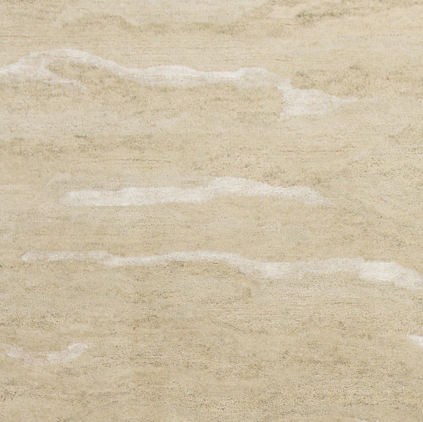 5' X 7' Beige And Ivory Abstract Hand Tufted Area Rug