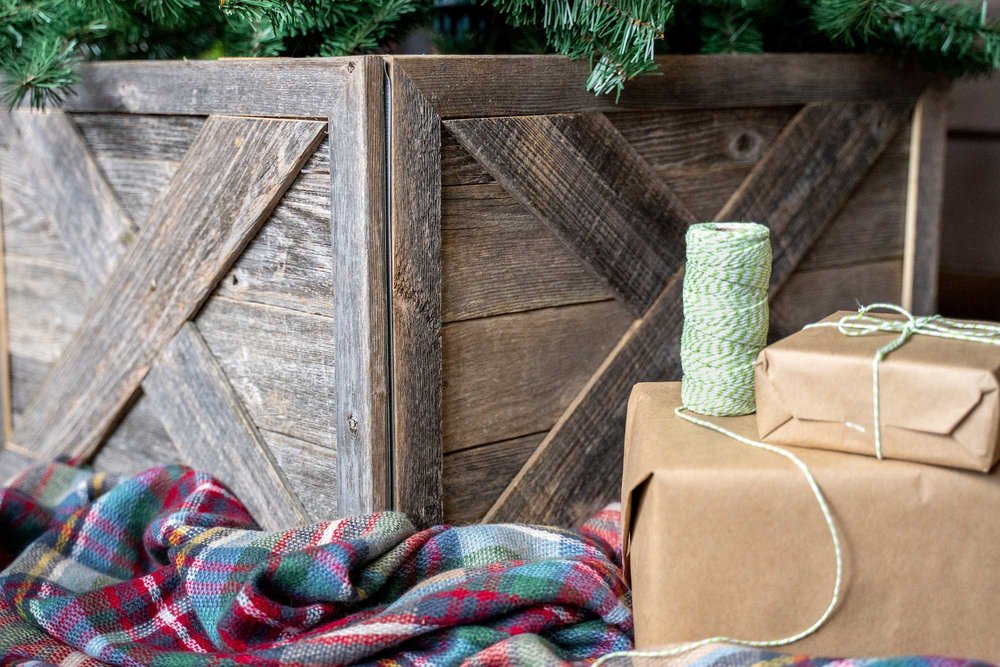 23" Gray Distressed Wood Christmas Tree Collar
