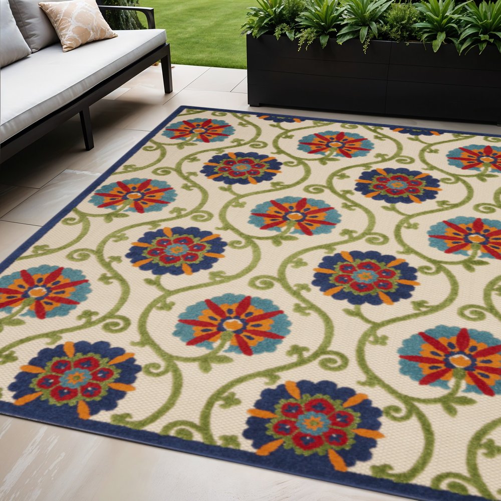 6' X 9' Ivory And Blue Indoor Outdoor Area Rug