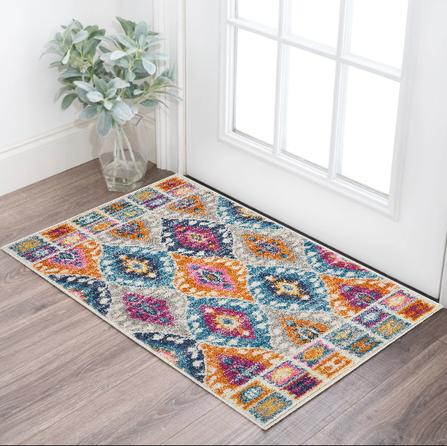 2' X 3' Ivory And Blue Ogee Distressed Area Rug