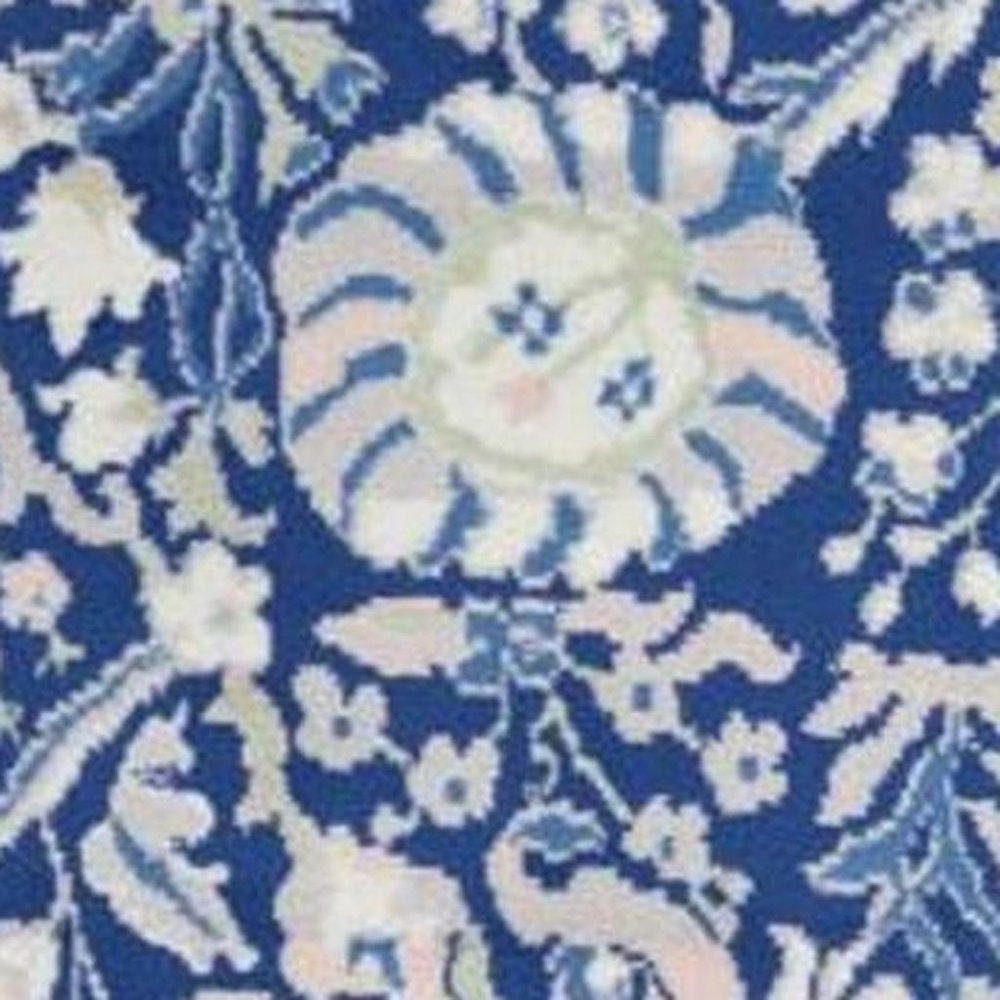 4' X 6' Ivory And Blue Floral Area Rug