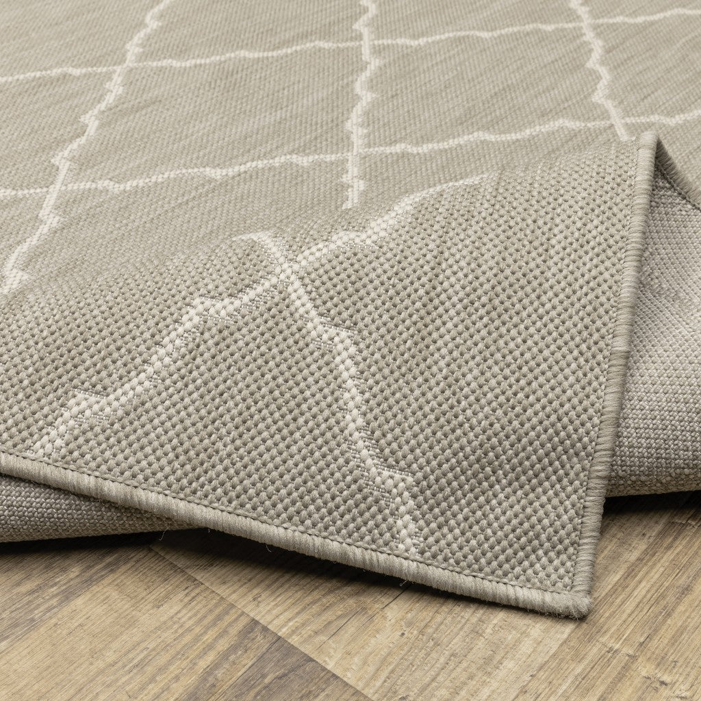 3' X 5' Gray And Ivory Indoor Outdoor Area Rug