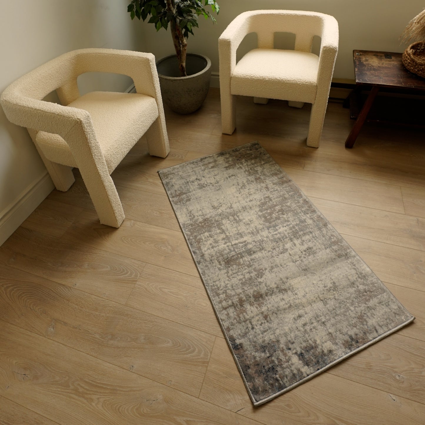2' X 8' Navy Blue Distressed Striations Runner Rug