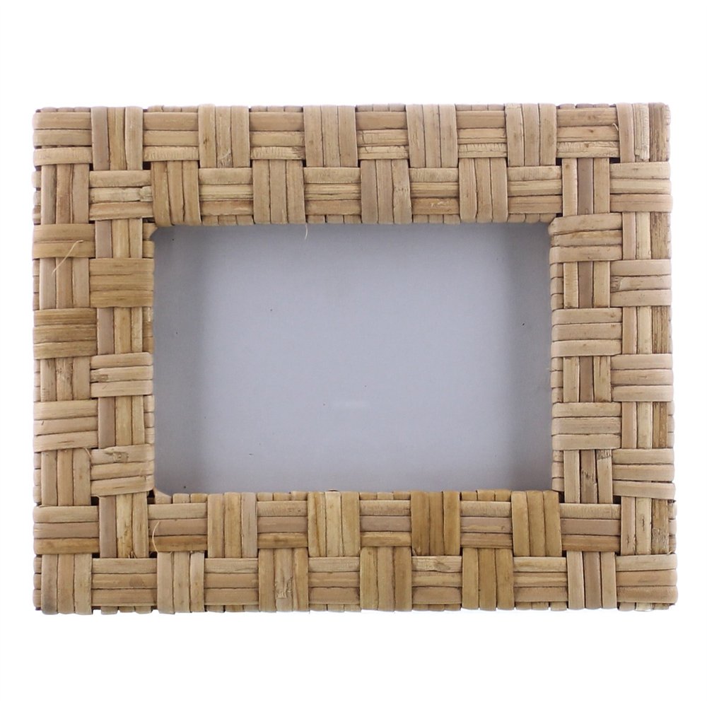 4" x 6" Natural Textural Rattan Tabletop Picture Frame