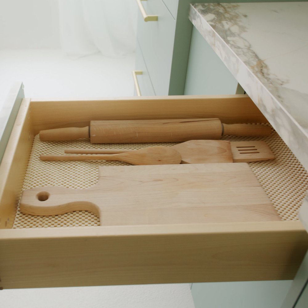 6' x 9' Ivory Striped Weave Non Slip Rug Pad