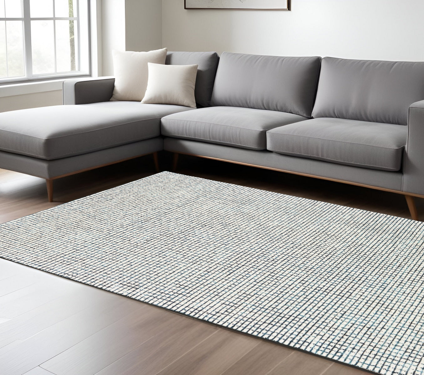 5' X 8' Ivory Wool Hand Loomed Area Rug