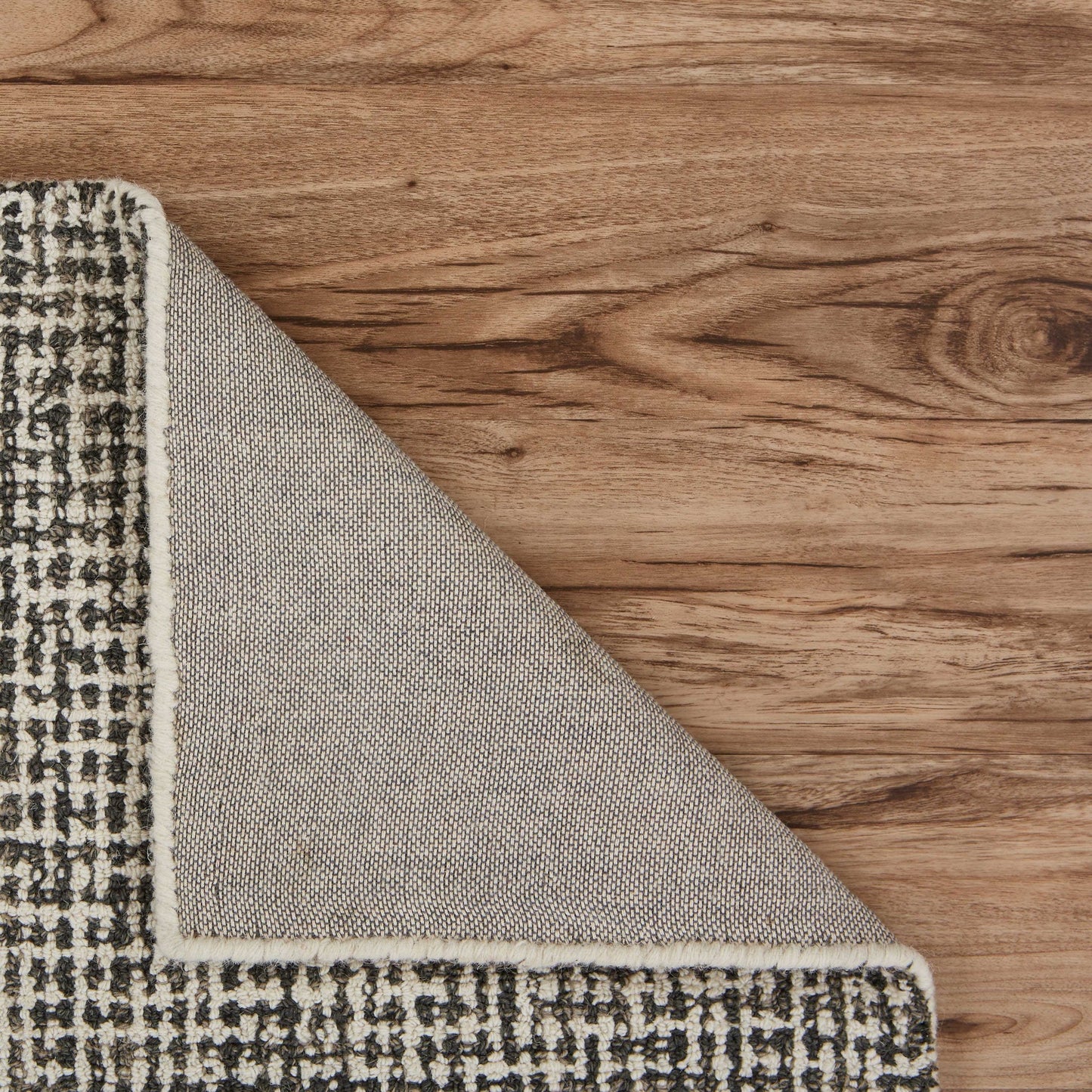 9' X 12' Gray Interwoven Maze Area Rug