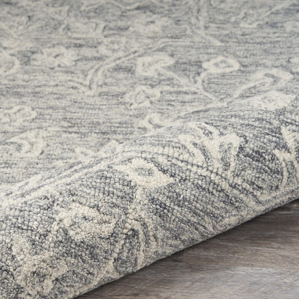 5' X 7' Gray Floral Finesse Area Rug
