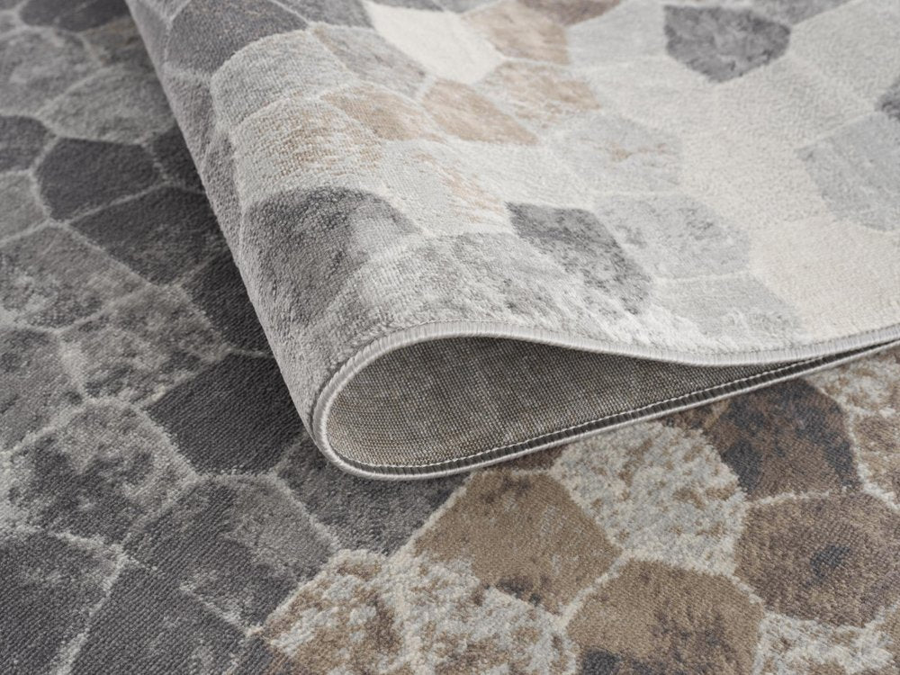 5' X 8' Beige Cobblestone Pattern Area Rug