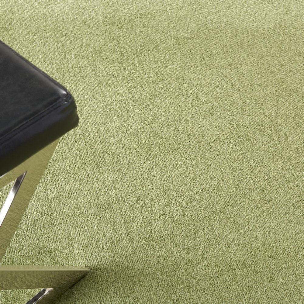 4' X 6' Green Indoor Outdoor Runner Rug