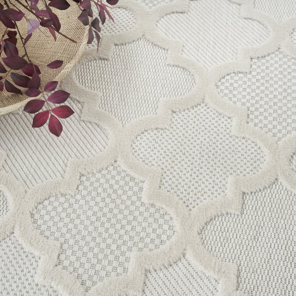 4' X 6' Ivory Indoor Outdoor Area Rug