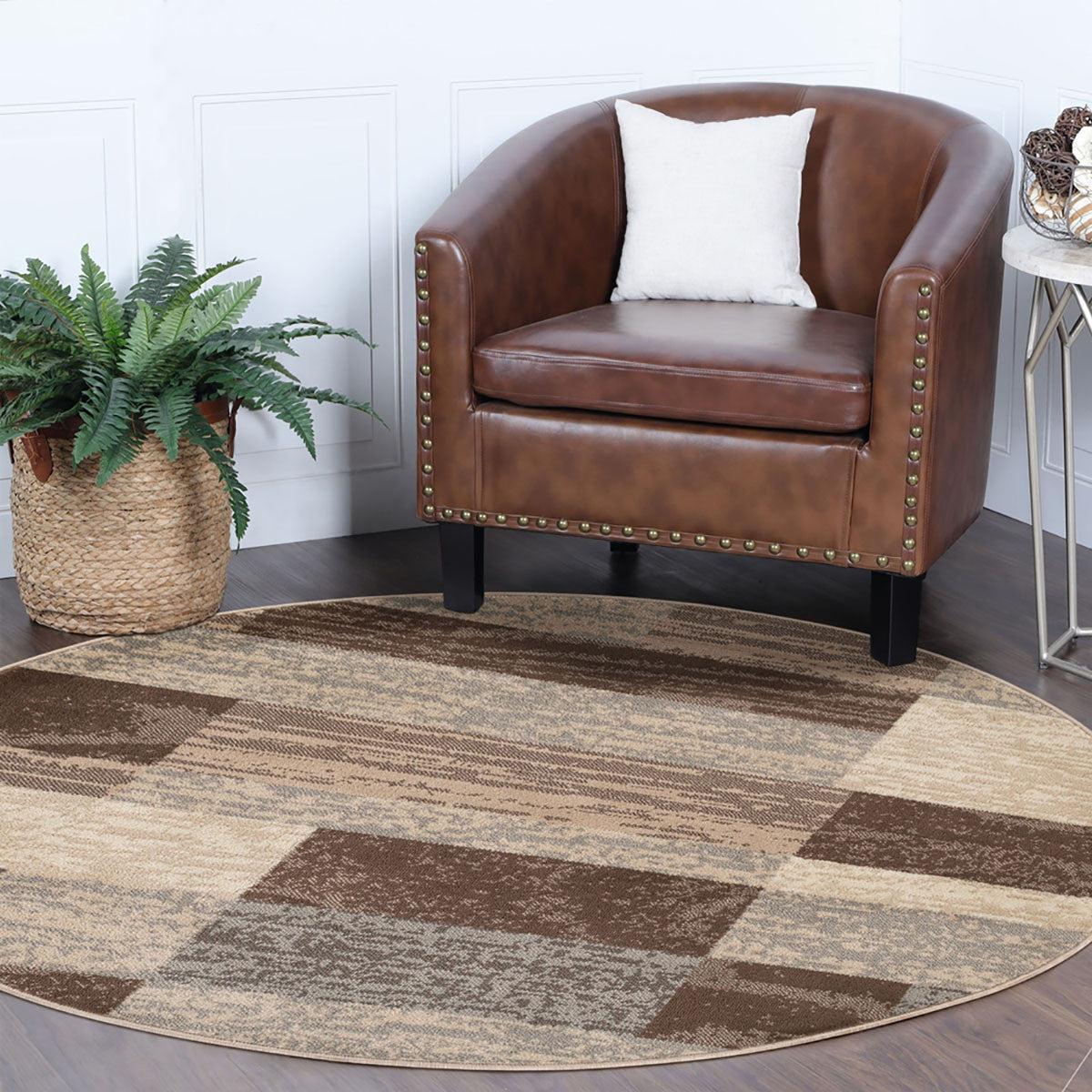 5' Brown And Beige Patchwork Round Rug