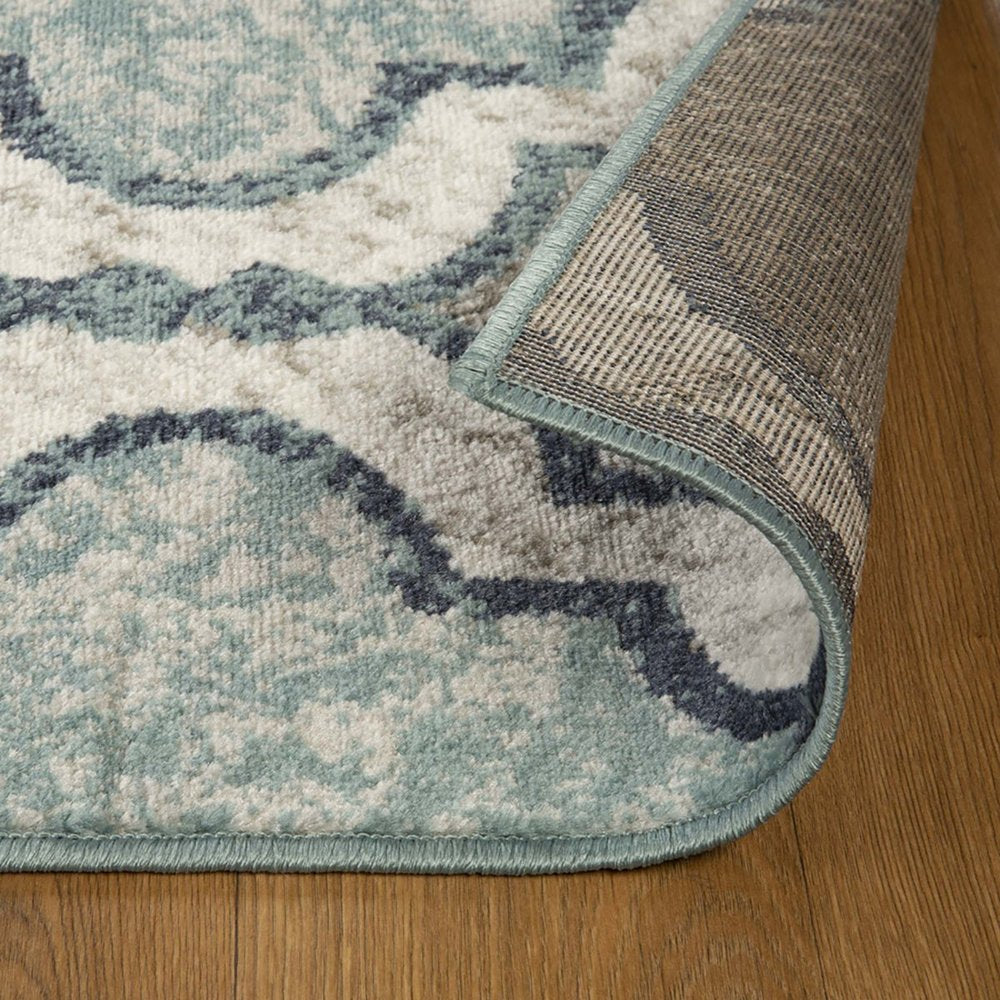 10' Gray And Ivory Quatrefoil Distressed Runner Rug
