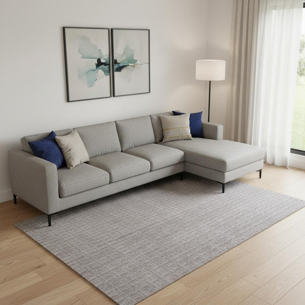 8' X 10' Tan And Charcoal Hand Loomed Area Rug