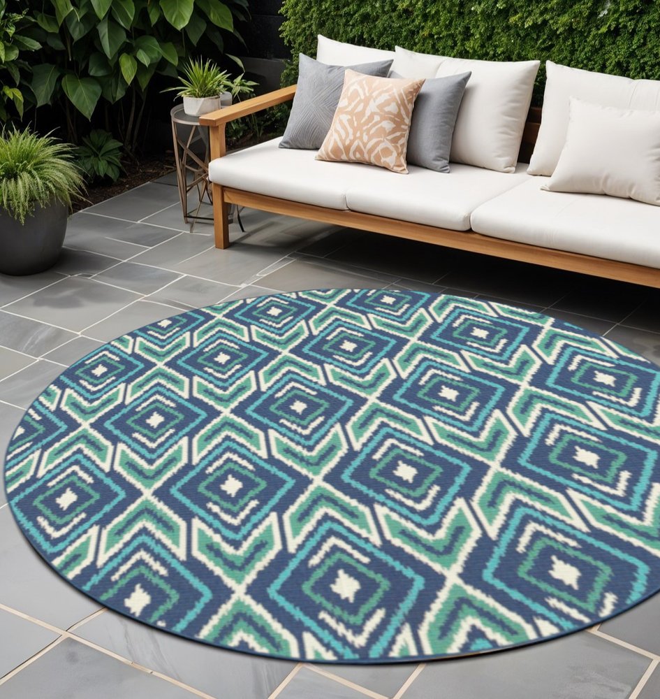 8' X 8' Blue and Ivory Round Geometric Stain Resistant Indoor Outdoor Area Rug