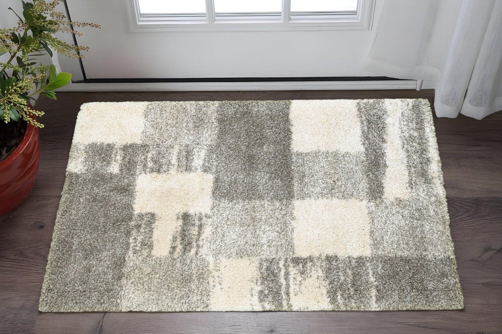 2' X 3' Grey Ivory And Silver Geometric Shag Power Loom Stain Resistant Area Rug
