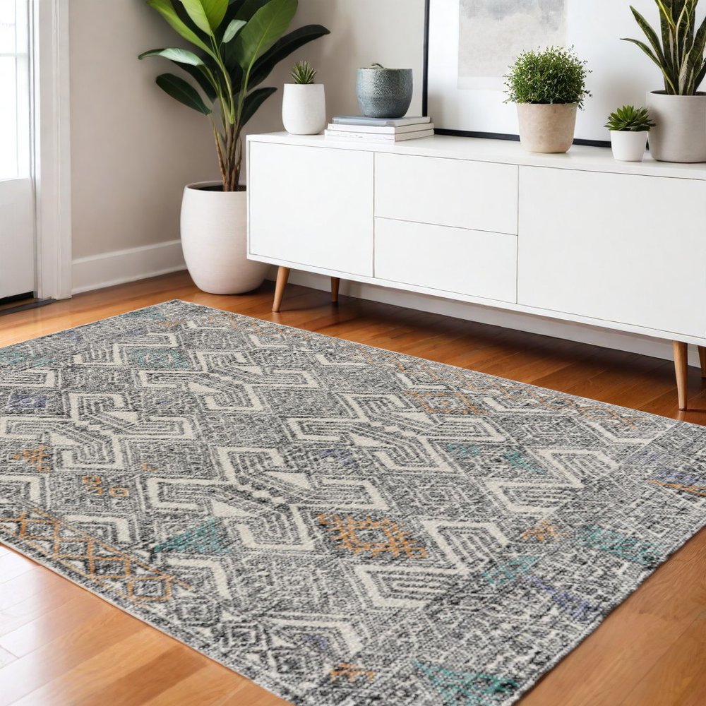8' Black Ivory And Green Wool Geometric Hand Tufted Distressed Round Rug