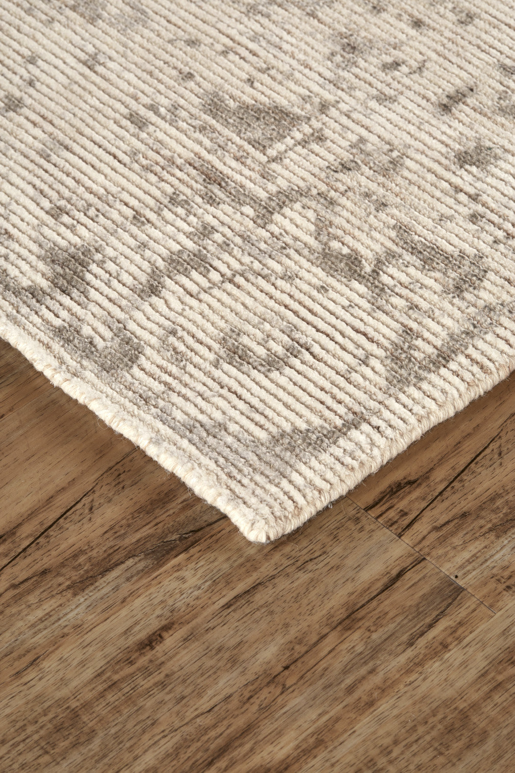 10' X 13' Ivory And Gray Abstract Hand Woven Area Rug