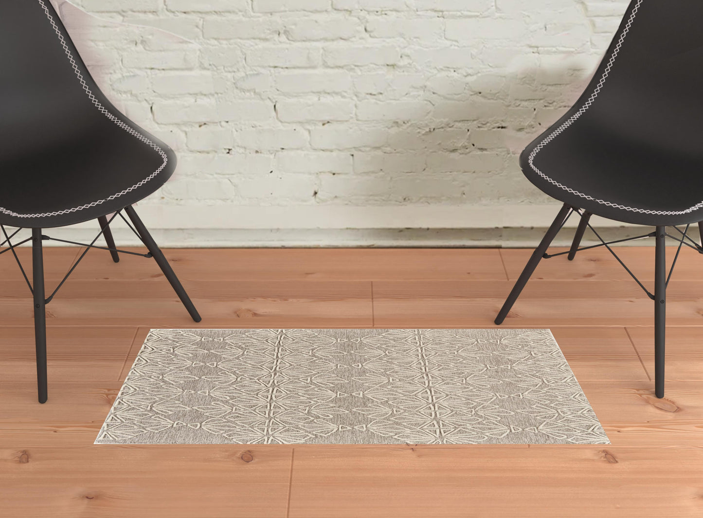 4' X 6' Tan And Ivory Wool Geometric Tufted Handmade Stain Resistant Area Rug
