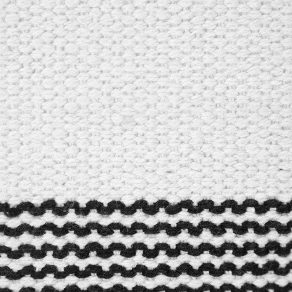 20" X 20" Black And White 100% Cotton Geometric Zippered Pillow