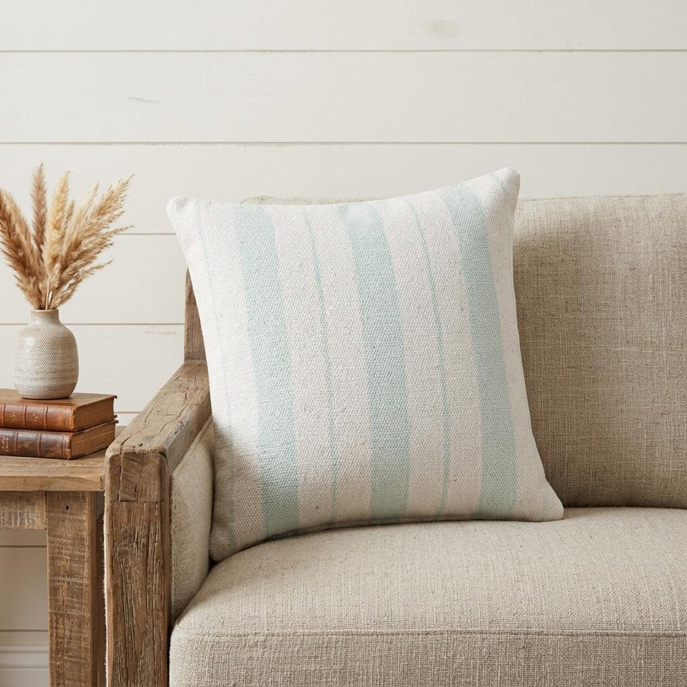 20" X 20" Bright Blue And White 100% Cotton Coastal Zippered Pillow