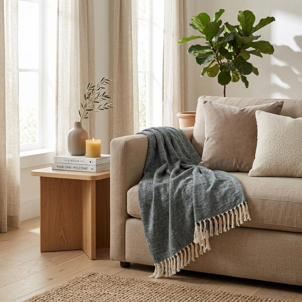 Black Woven 100% Poly Pet Throw Blanket