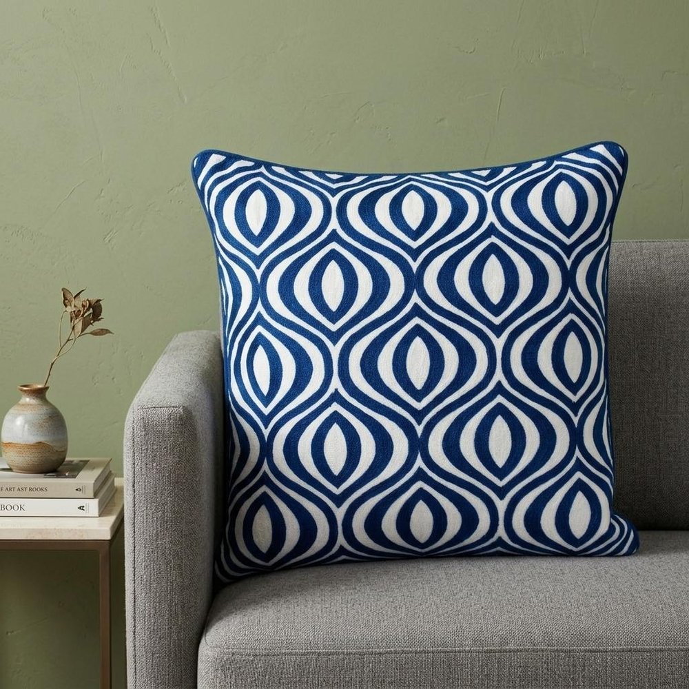20" X 20" Blue Geometric Cotton Zippered Pillow