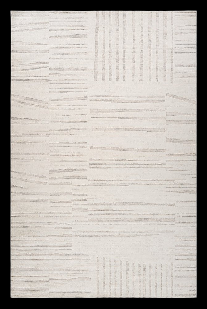 4' X 6' Gray and Beige Geometric Distressed Area Rug