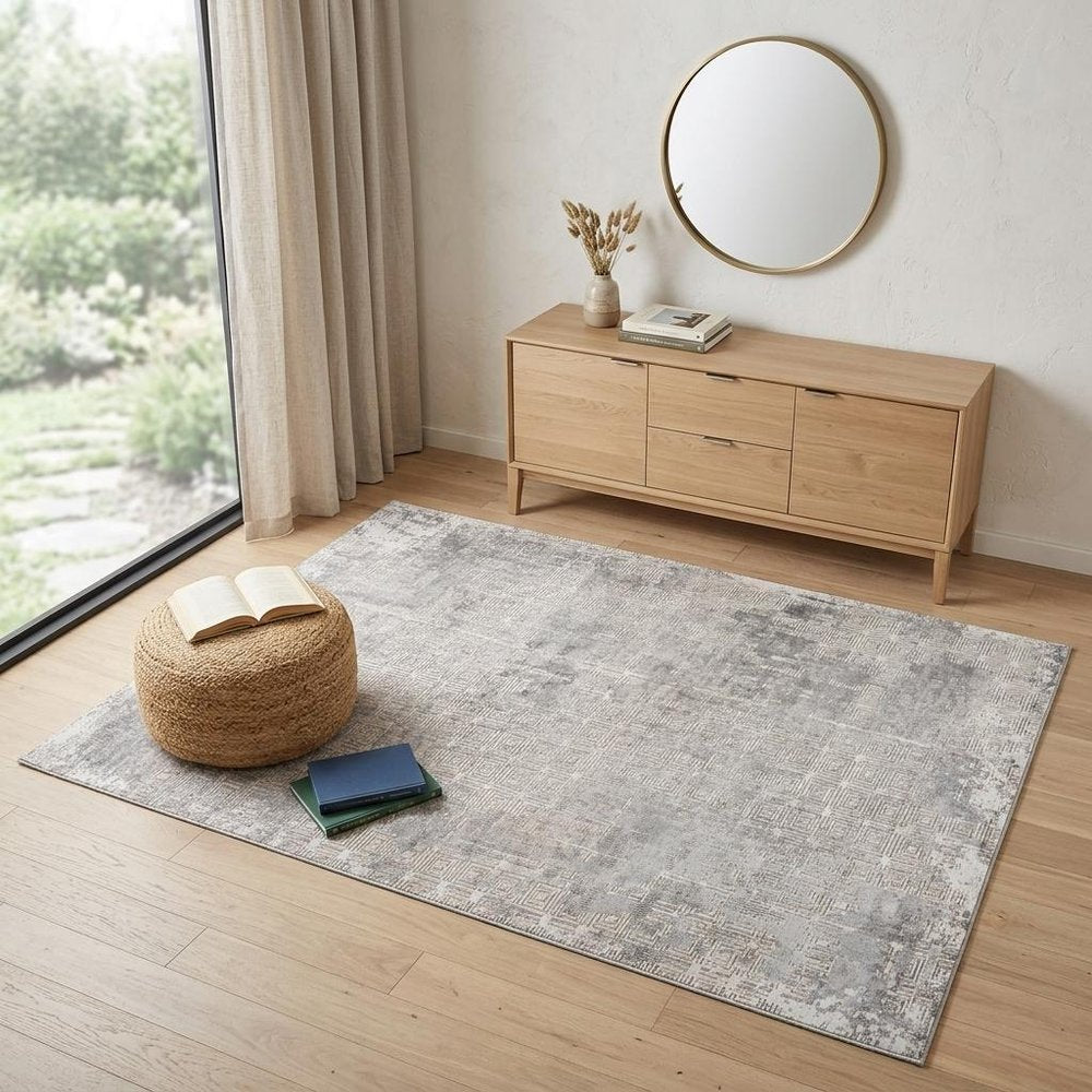 4' X 6' Gray and Beige Abstract Distressed Area Rug