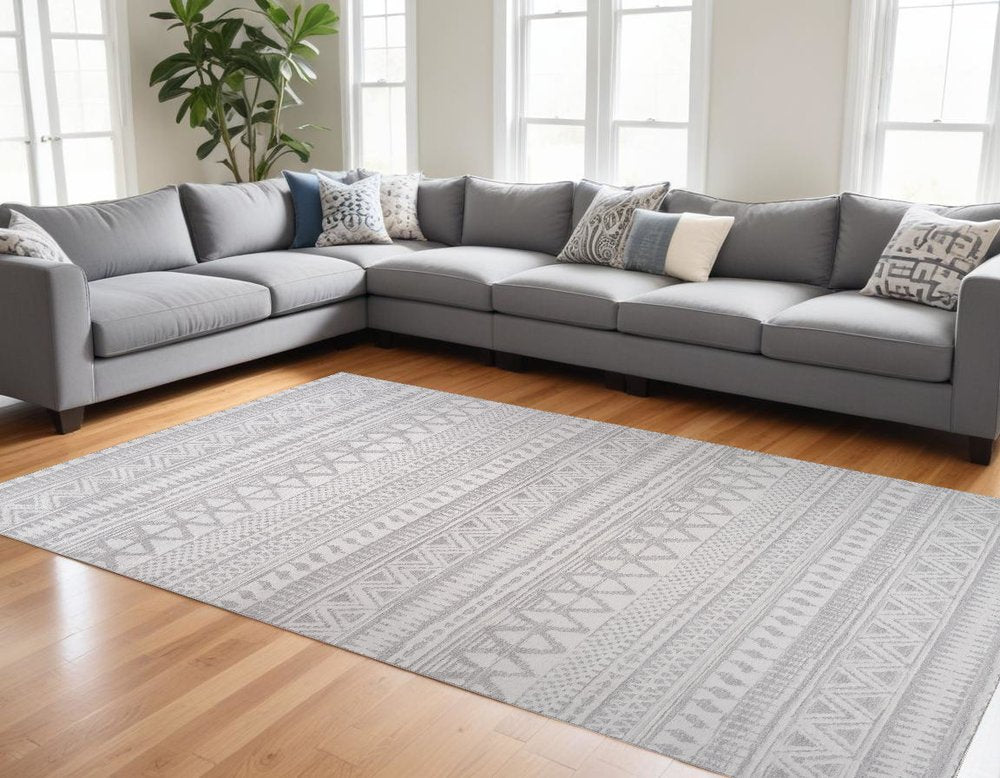 7' X 10' Gray and Cream Abstract Distressed Area Rug