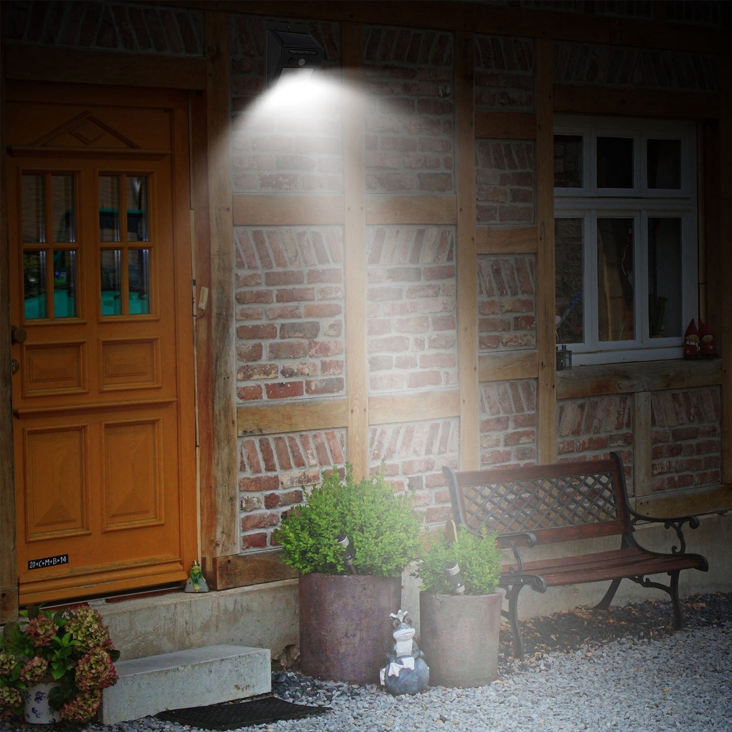 Solar Light with 20 LEDs - Outdoor PIR Motion Sensor, IP65 Waterproof