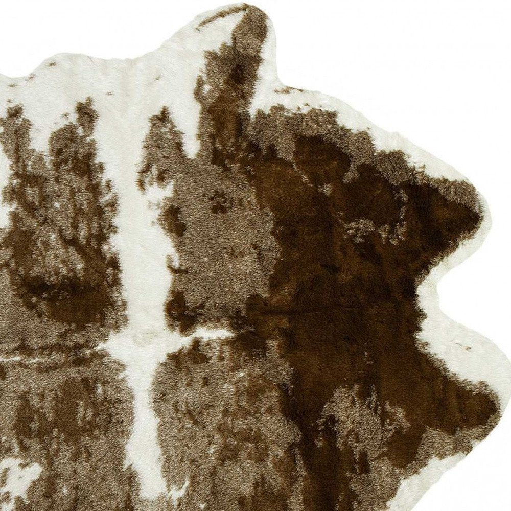 4' X 5' Brown And White Cowhide Print Hand Knotted Area Rug