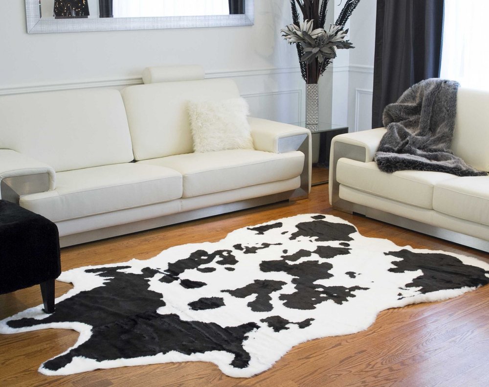 5' X 8' Black And White Cowhide Print Washable Area Rug
