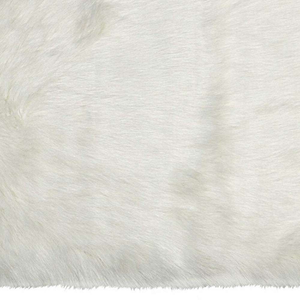 5' X 8' Off White Faux Fur Flokati Area Rug