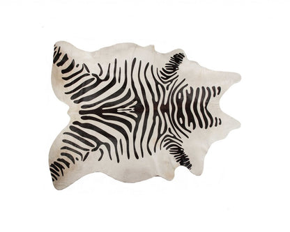 6' X 7' Black Cowhide Area Rug