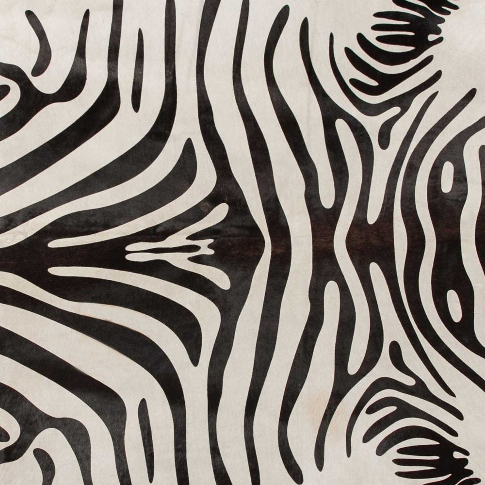 6' X 7' Black Cowhide Area Rug
